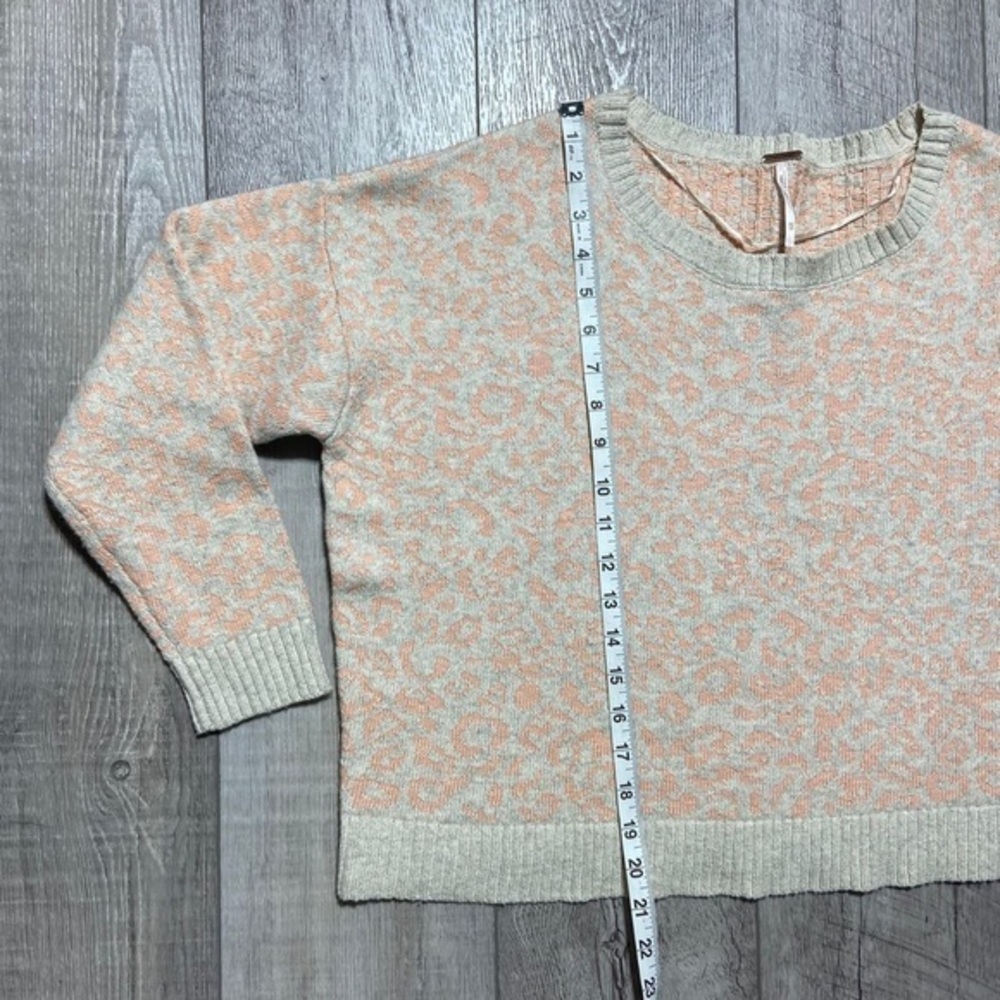 Free People XS Leopard‎ Print Cotton Alpaca Sweater Ivory Peach - Picture 3 of 8